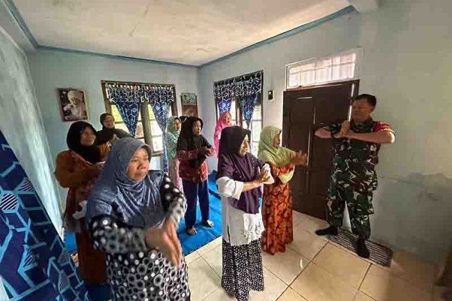 BABINSA KORAMIL 18/PAGENTAN DAMPINGI KEGIATAN POSYANDU SEBAGAI UPAYA PENCEGAHAN STUNTING