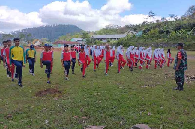 Untuk Menumbuhkan Rasa Nasionalisme Babinsa Memberikan Pembekalan Wawasan Kebangsaan