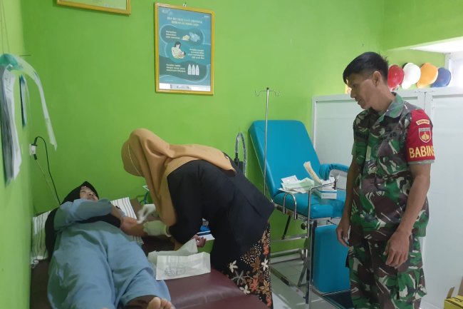 SUKSESKAN PROGRAM KB,BABINSA KORAMIL PAGENTAN DAMPINGI PELAYANAN KB KES